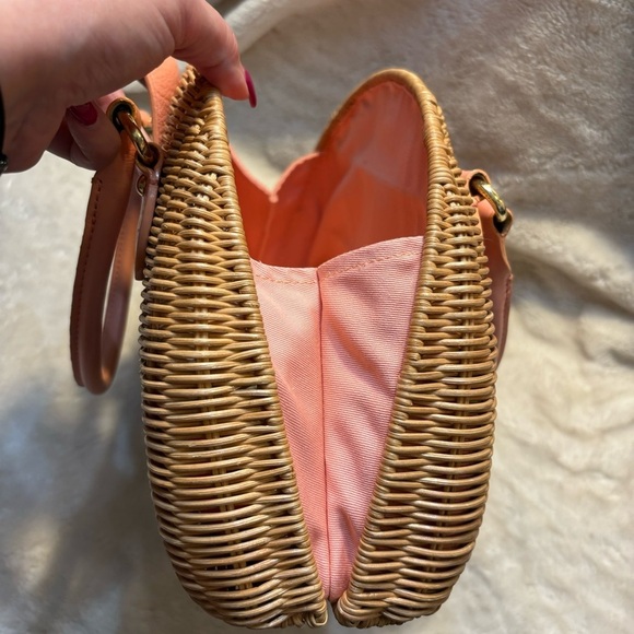 NEW Banana Republic Woven Bag Tan Rattan Pale Pink Leather Gold-tone Hardware - Picture 9 of 16
